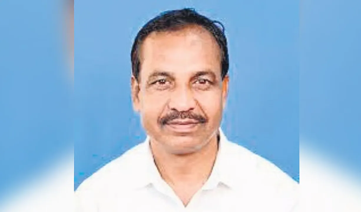 ଗୋପାଳପୁର ସମୁଦ୍ର ବେଳାଭୂମିର ଗଣଦୁଷ୍କର୍ମ ଘଟଣାସ୍ଥଳରେ ମନ୍ତ୍ରୀ ବିଭୂତି ଭୂଷଣ ଜେନା